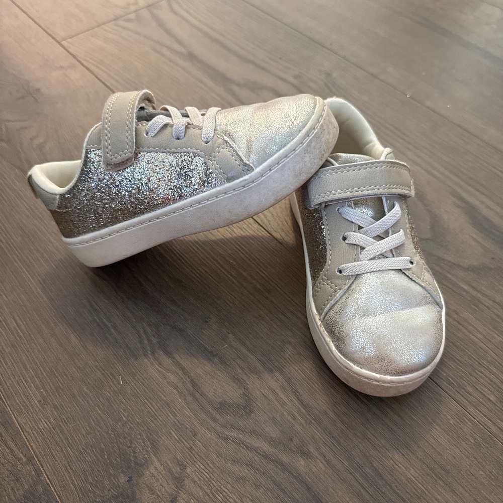 Carter’s Sneaker